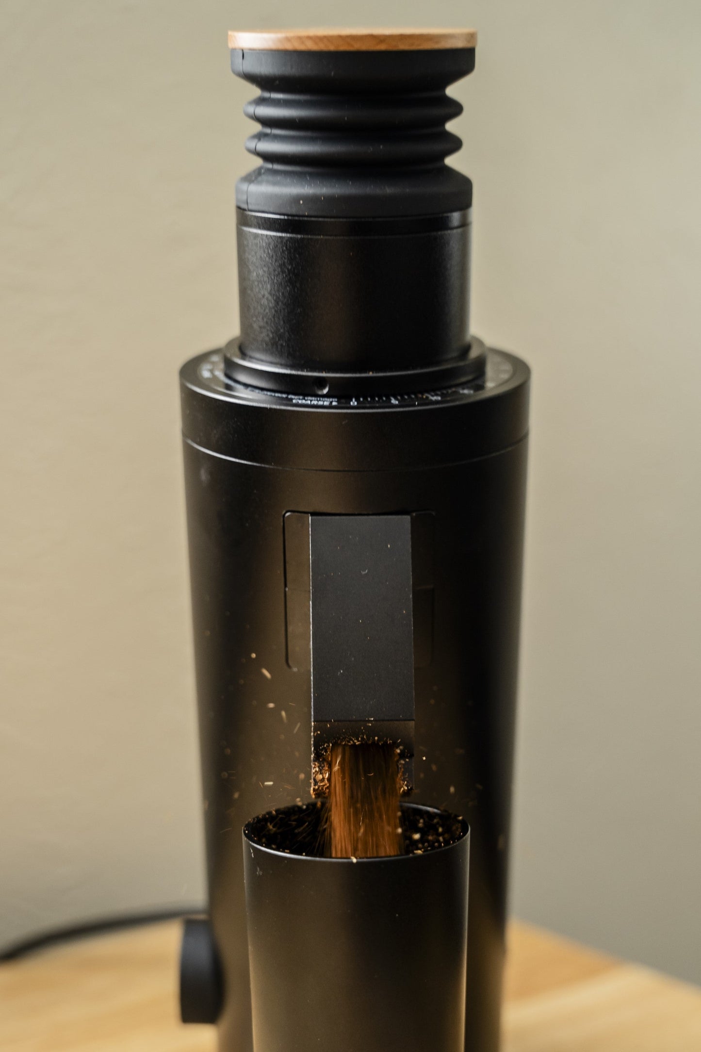 MiiCoffee DF64V Variable Speed Single Dose Coffee Grinder (Open Box)