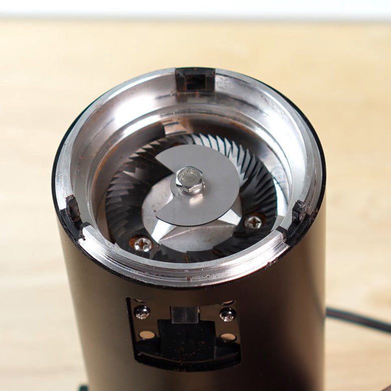 Slow Feeder for DF64V
